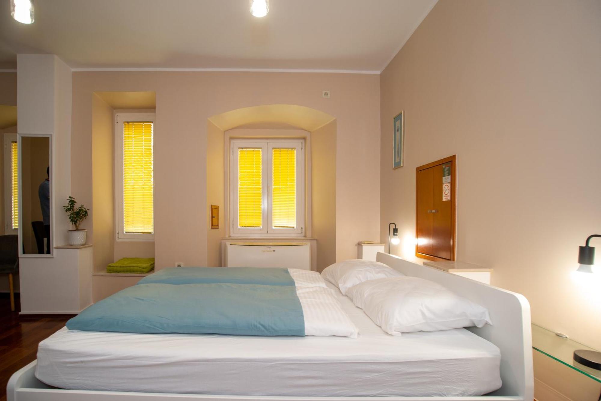 Tisa & Neo Apartment Rijeka Ngoại thất bức ảnh